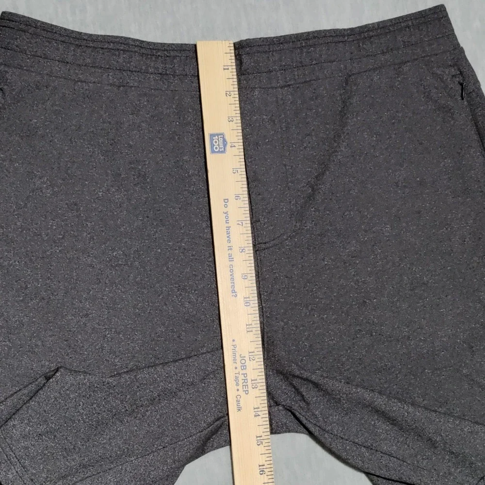 Public Rec Gamechanger Shorts Men 38 Heather Charcoal Performance Stretch Casual - Picture 12 of 15